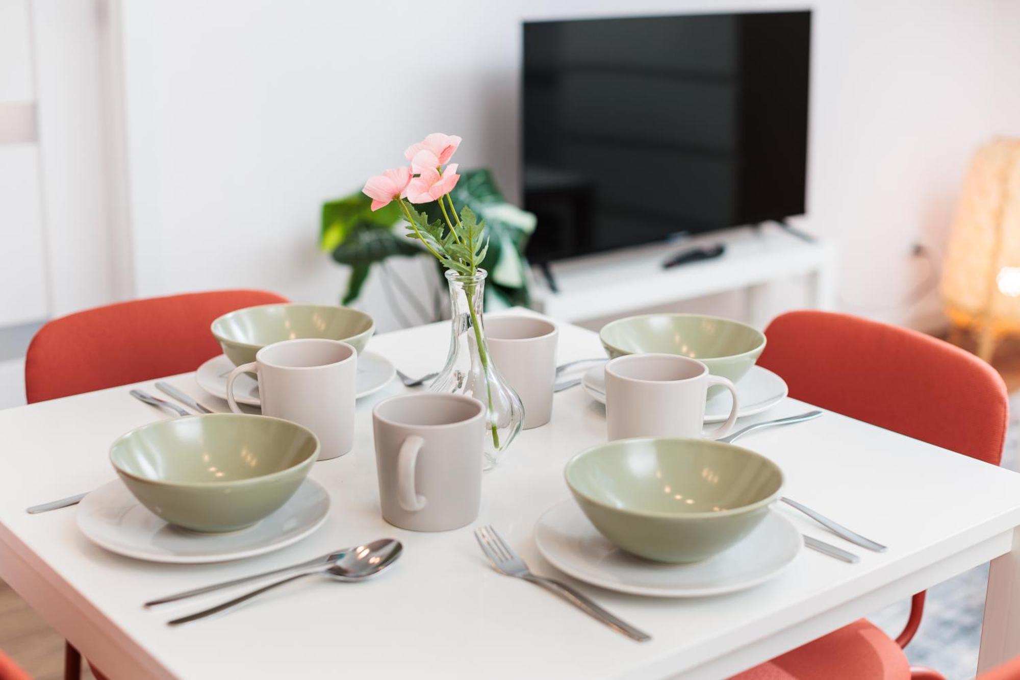 Krakow Trailside Apartments - By Upstairs Екстериор снимка