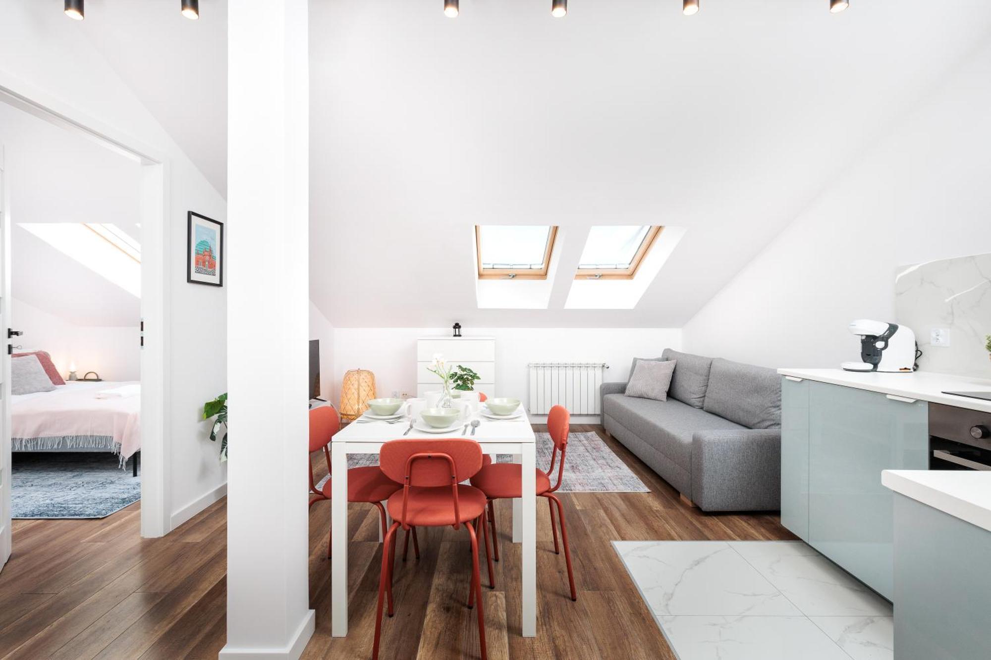 Krakow Trailside Apartments - By Upstairs Екстериор снимка
